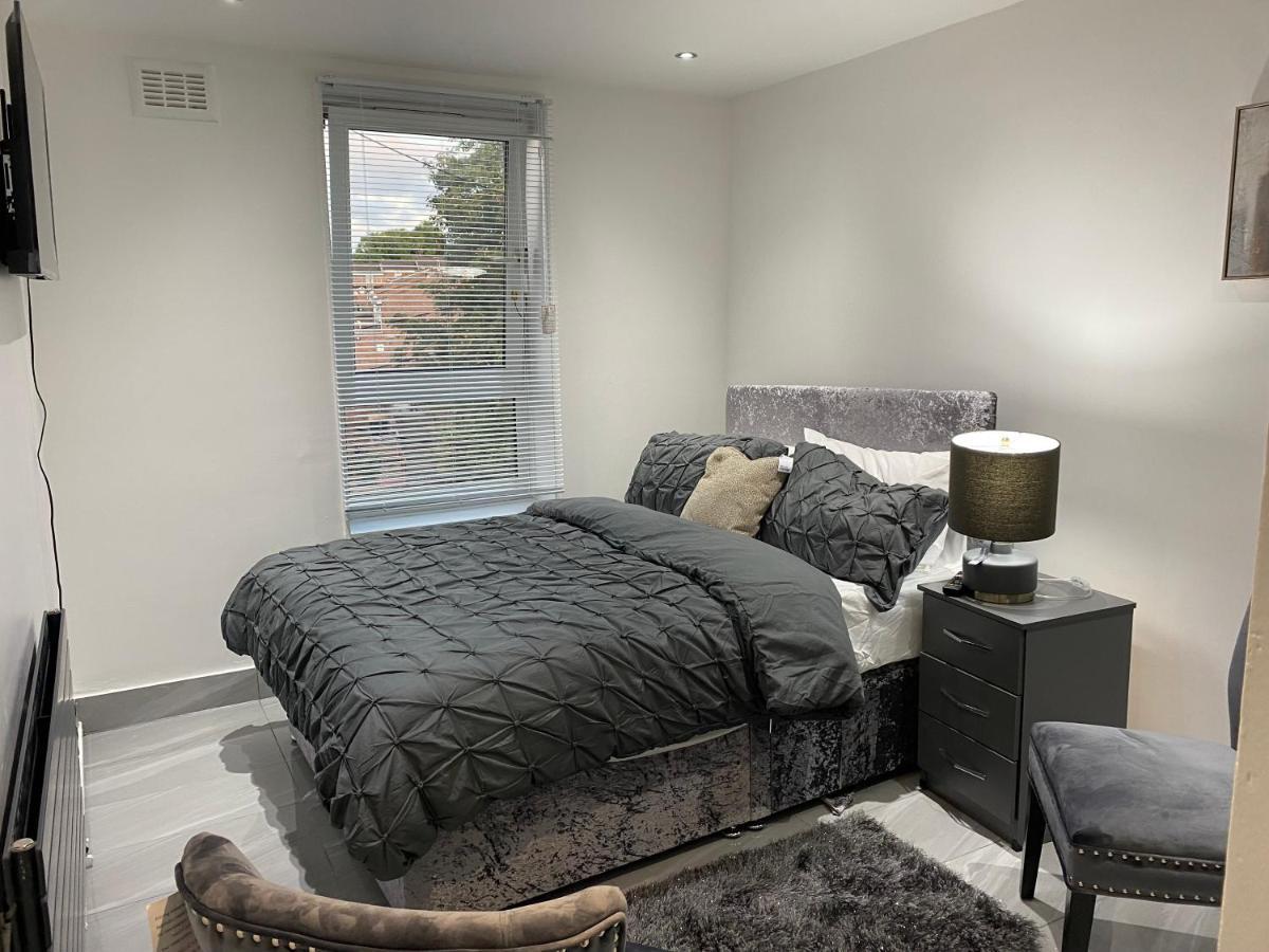Luxurious 2-Bed Apartment In Woolwich Λονδίνο Εξωτερικό φωτογραφία