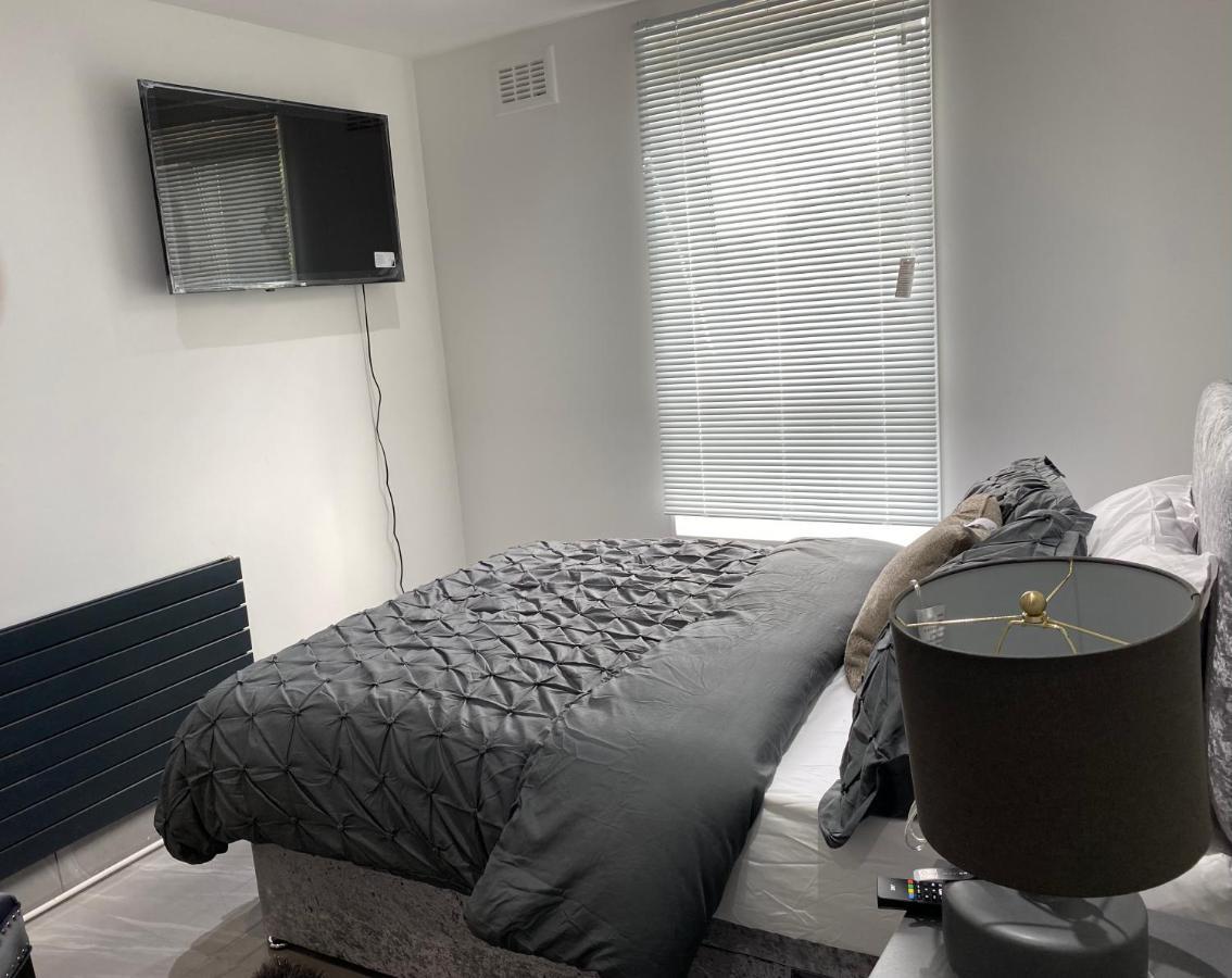 Luxurious 2-Bed Apartment In Woolwich Λονδίνο Εξωτερικό φωτογραφία