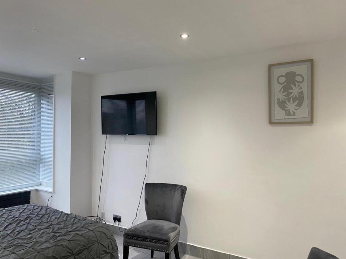 Luxurious 2-Bed Apartment In Woolwich Λονδίνο Εξωτερικό φωτογραφία