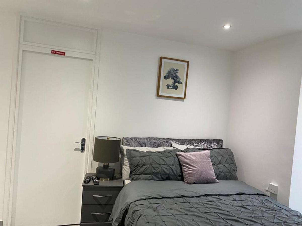 Luxurious 2-Bed Apartment In Woolwich Λονδίνο Εξωτερικό φωτογραφία