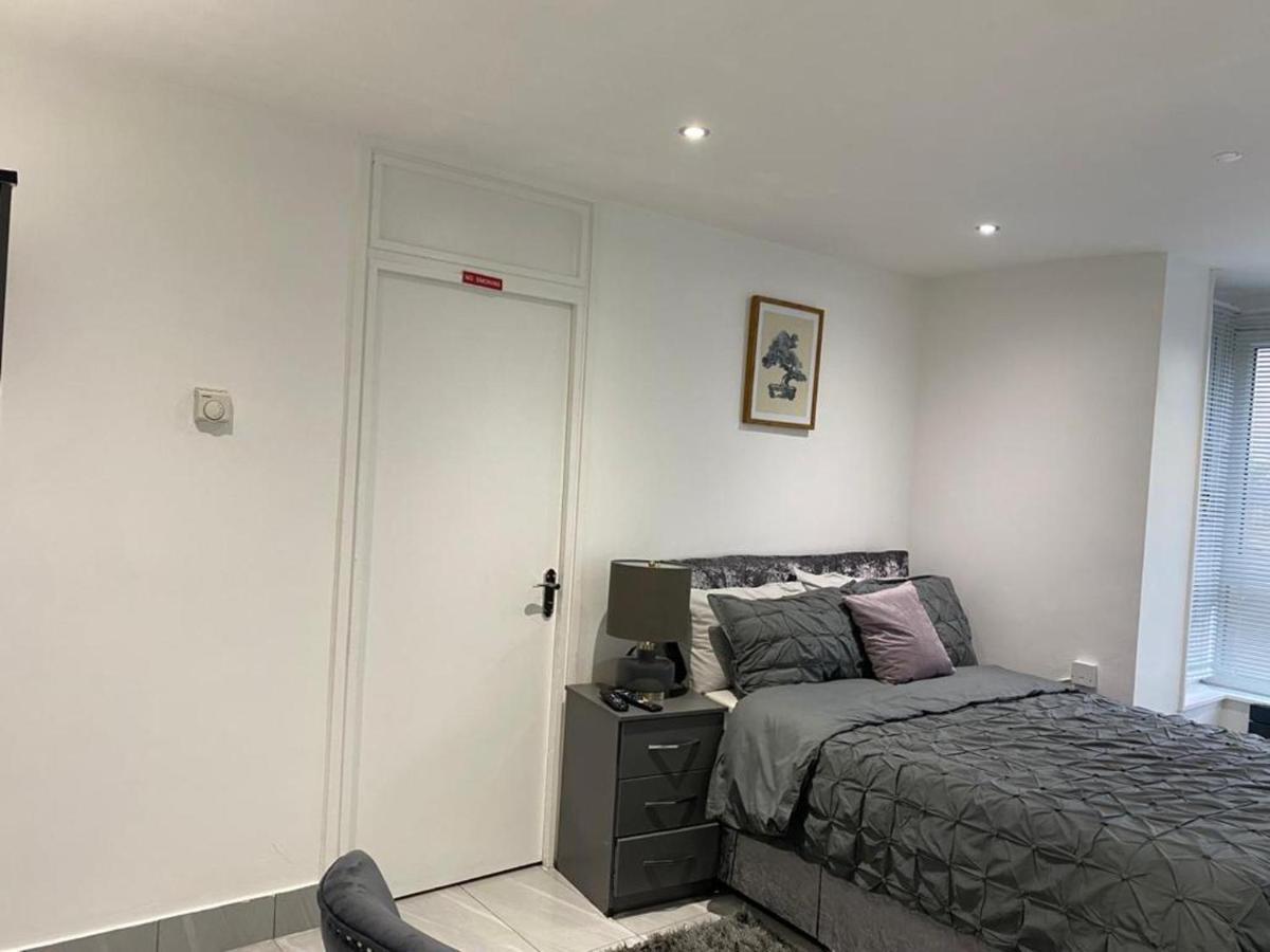 Luxurious 2-Bed Apartment In Woolwich Λονδίνο Εξωτερικό φωτογραφία