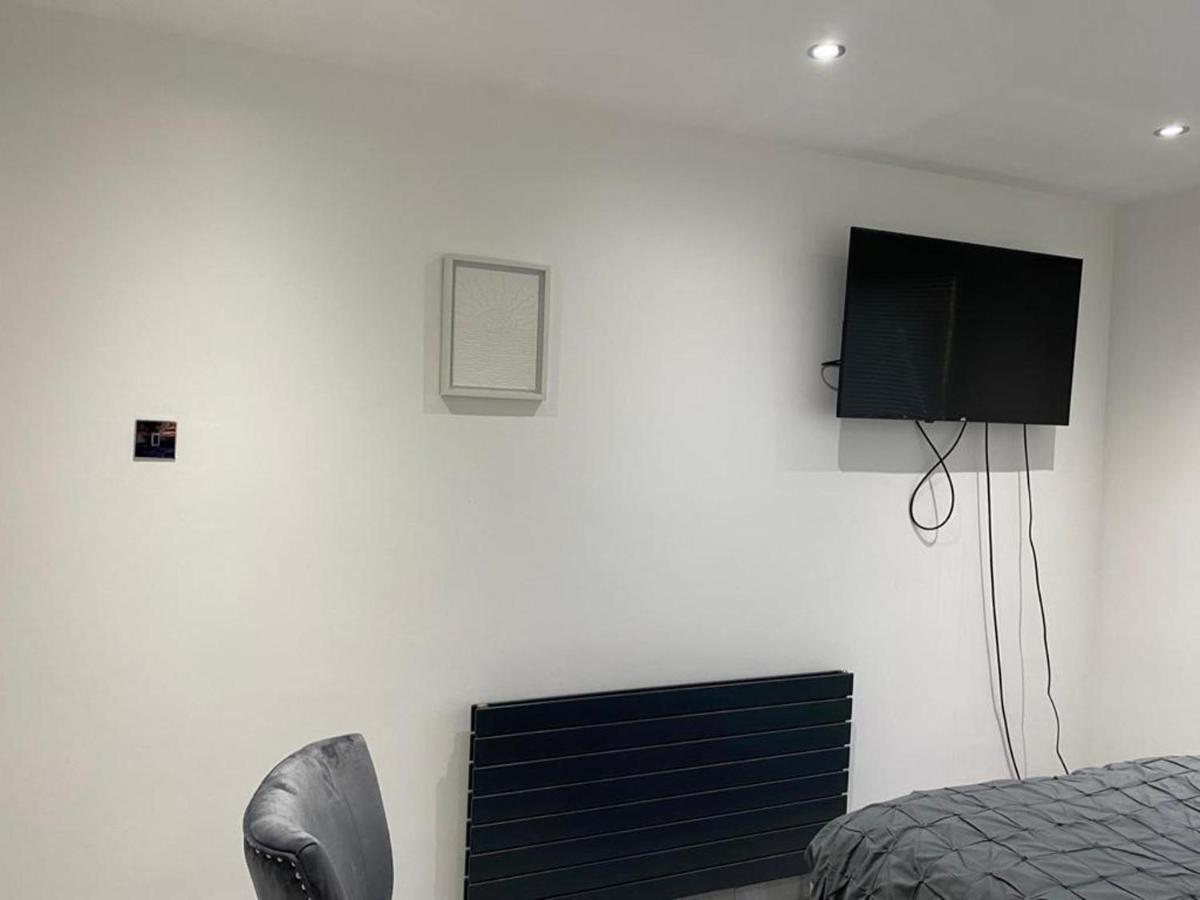 Luxurious 2-Bed Apartment In Woolwich Λονδίνο Εξωτερικό φωτογραφία