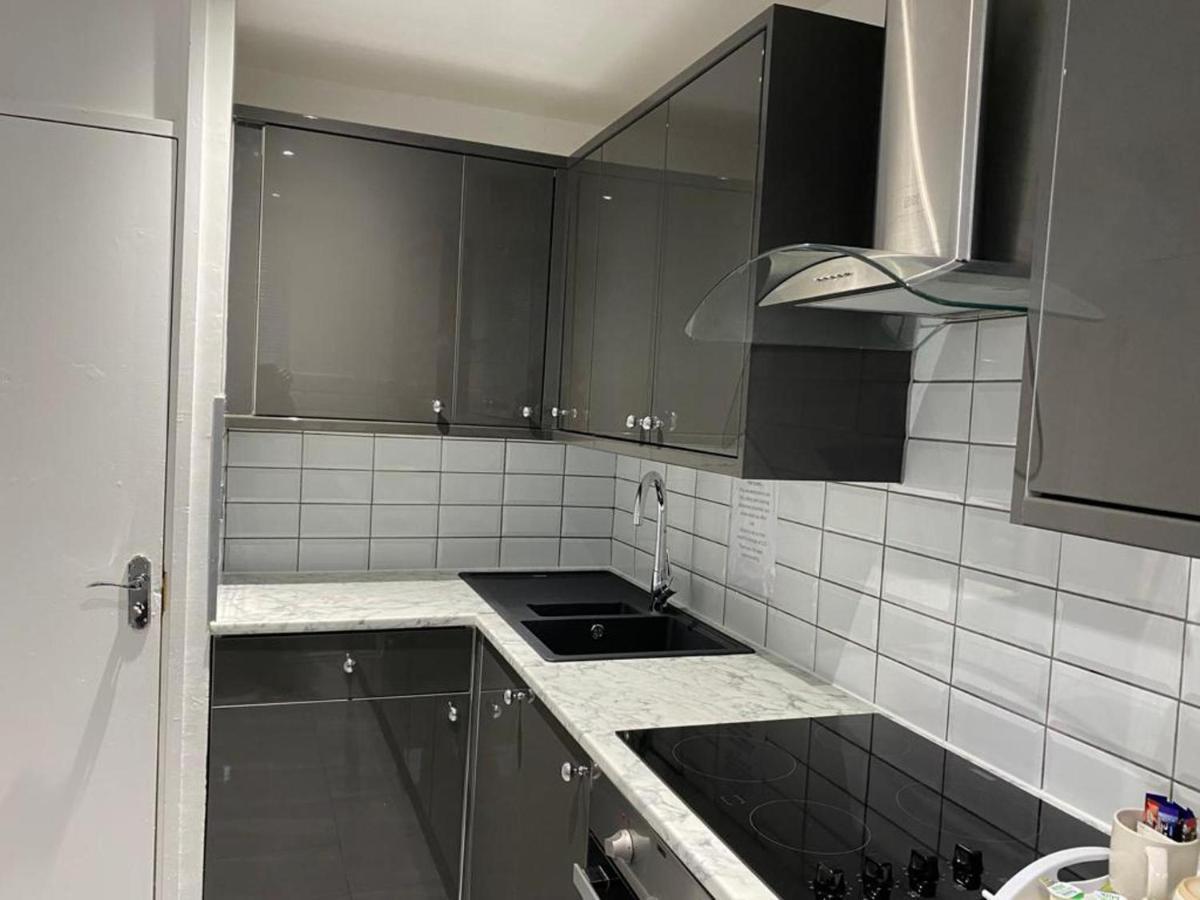 Luxurious 2-Bed Apartment In Woolwich Λονδίνο Εξωτερικό φωτογραφία