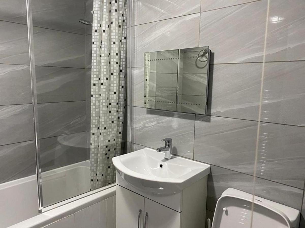 Luxurious 2-Bed Apartment In Woolwich Λονδίνο Εξωτερικό φωτογραφία